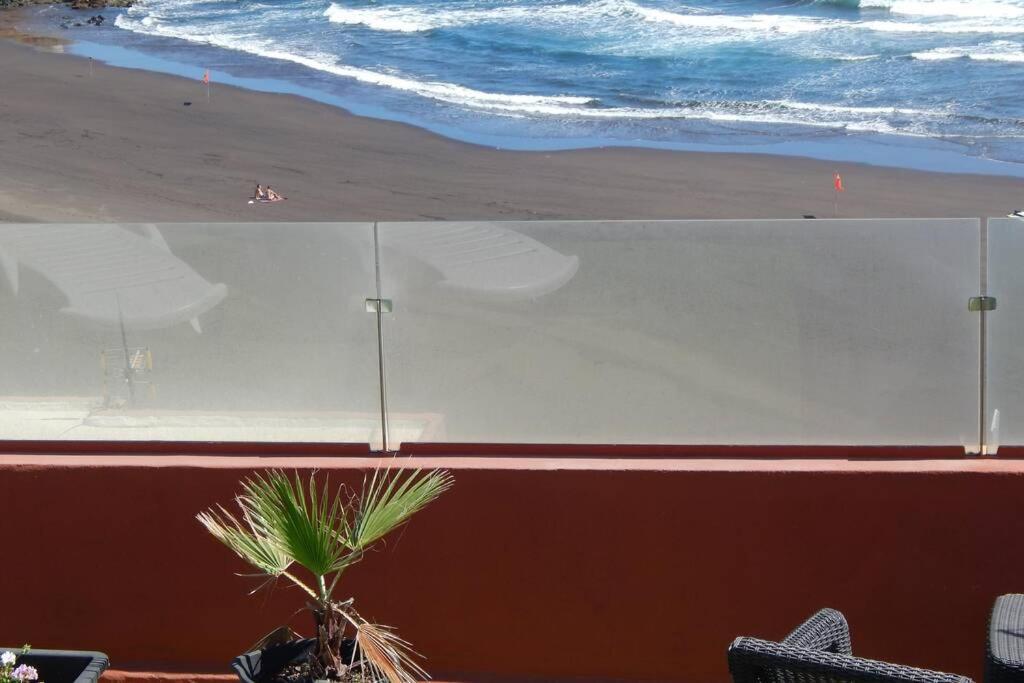 Cosy Flat For 2 Directly At The Beach Appartement Melenara Buitenkant foto